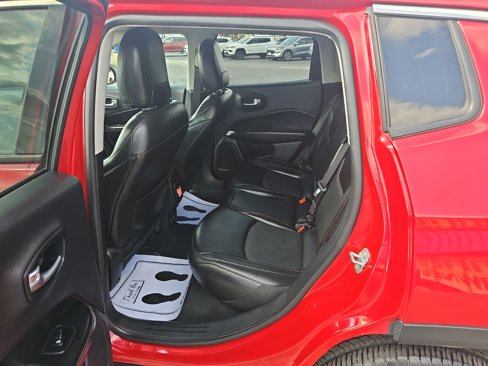 Used 2021 Jeep Compass Limited image 16