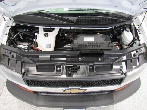 Used 2020 Chevrolet Express 2500 w/ Driver Convenience Package image 30