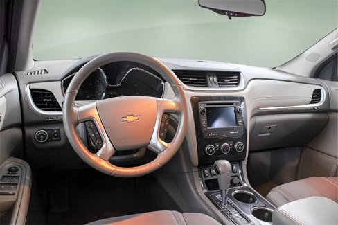 Used 2016 Chevrolet Traverse LT w/ Style and Technology Package image 5