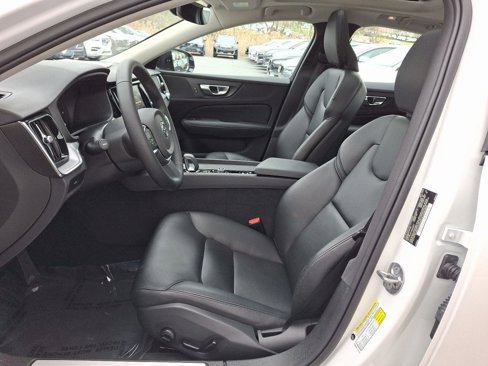Certified 2025 Volvo S60 B5 Core image 14