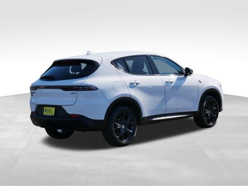 Used 2023 Dodge Hornet GT w/ GT Blacktop Package image 8
