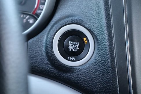 Used 2020 Dodge Journey SE w/ Blacktop Package image 5