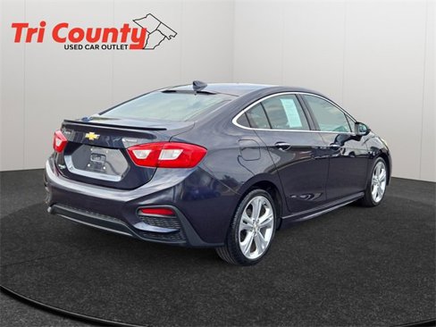 Used 2016 Chevrolet Cruze Premier image 8