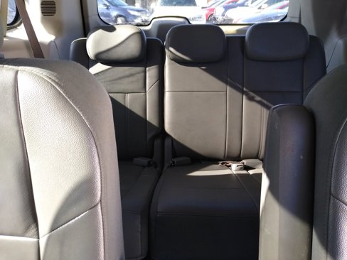 Used 2008 Chrysler Town & Country Touring image 14