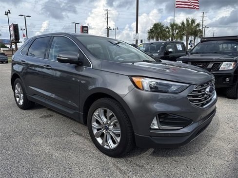 Used 2022 Ford Edge Titanium image 15