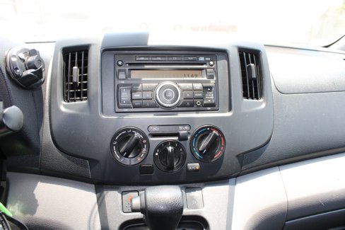 Used 2017 Nissan NV200 S w/ Cruise Control Package image 9