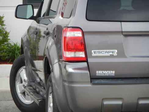 Used 2009 Ford Escape XLT image 1