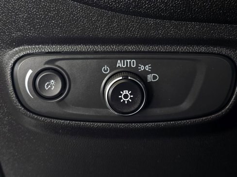 Used 2024 Chevrolet Equinox LT image 37