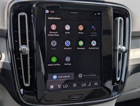 New 2026 Volvo XC40 B5 Plus w/ Protection Package Premier image 18