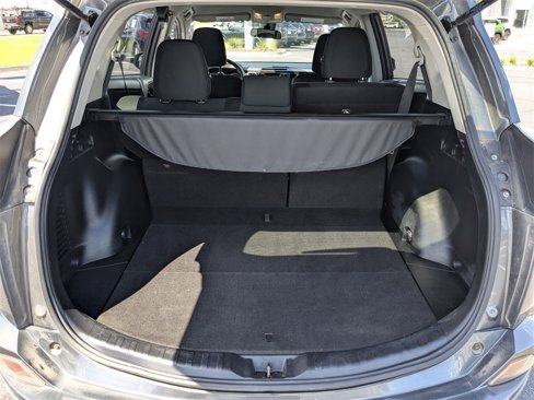Used 2017 Toyota RAV4 LE image 12