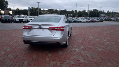 Used 2013 Toyota Avalon XLE Premium image 9