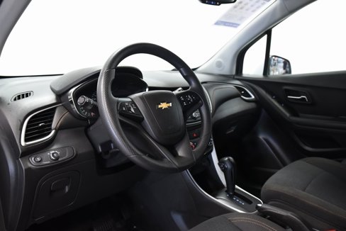 Used 2020 Chevrolet Trax LS w/ Tint and Cruise Package image 18