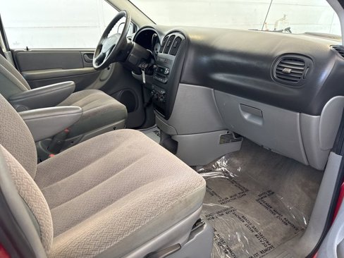 Used 2006 Dodge Grand Caravan SE image 26