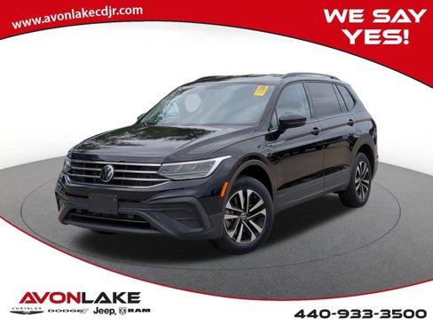 Used 2022 Volkswagen Tiguan S image 1