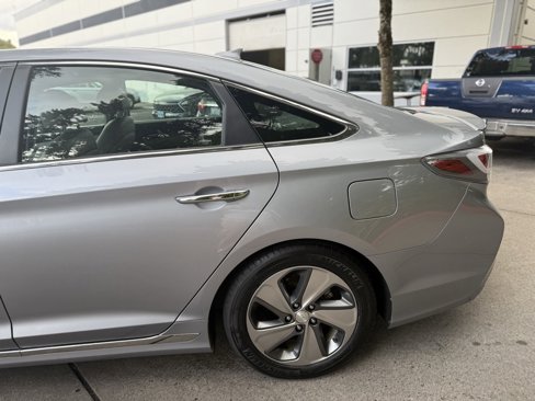 Used 2017 Hyundai Sonata Limited image 7