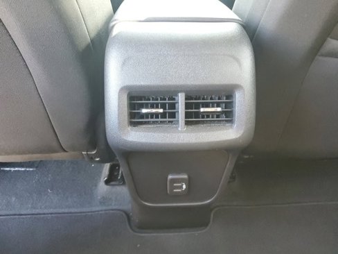 Used 2022 Chevrolet Equinox LT image 12