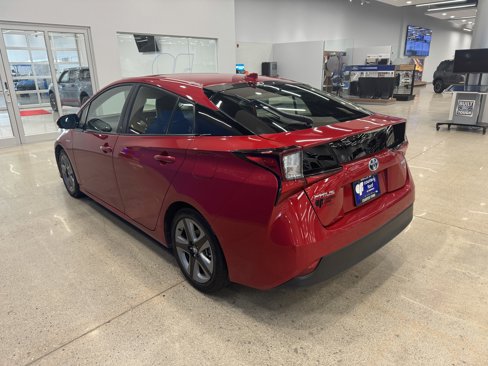 Used 2019 Toyota Prius image 6