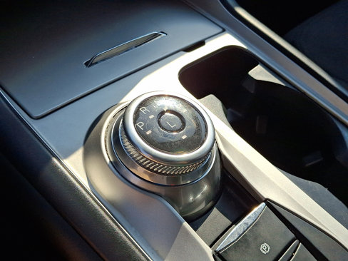 Certified 2022 Ford Explorer XLT image 16
