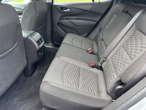 Used 2021 Chevrolet Equinox LT image 18