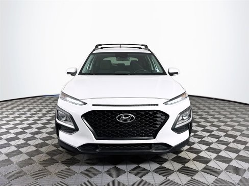 Certified 2021 Hyundai Kona SEL w/ Cargo Package image 2