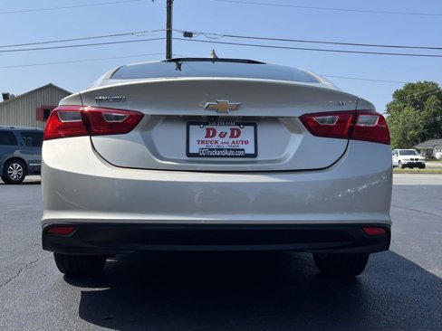 Used 2016 Chevrolet Malibu LT image 21