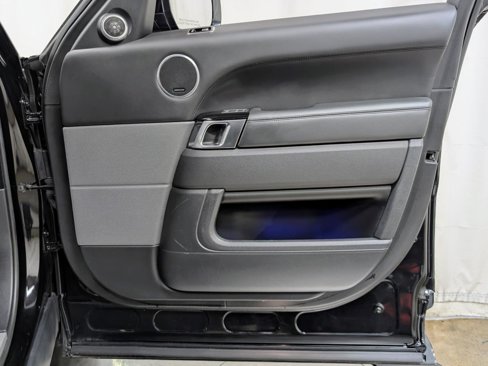 Used 2020 Land Rover Range Rover Sport HSE Dynamic image 25