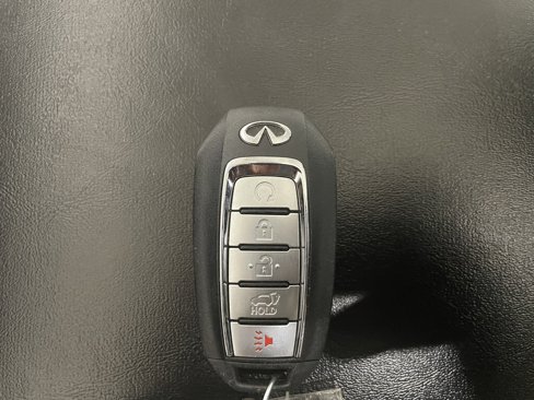 Used 2019 INFINITI QX60 Luxe w/ Sensory Package image 23