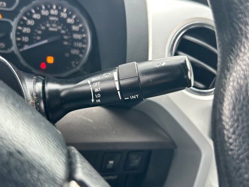 Used 2018 Toyota Tundra SR5 image 36
