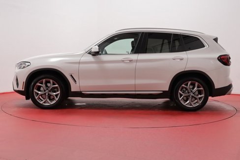 Used 2024 BMW X3 xDrive30i image 2