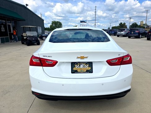 Used 2023 Chevrolet Malibu LT w/ Driver Confidence Package image 4
