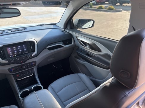 Used 2019 GMC Terrain SLT w/ Preferred Package image 19