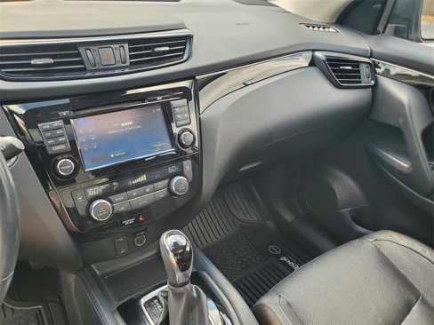 Used 2017 Nissan Rogue Sport SL w/ SL Premium Package image 27