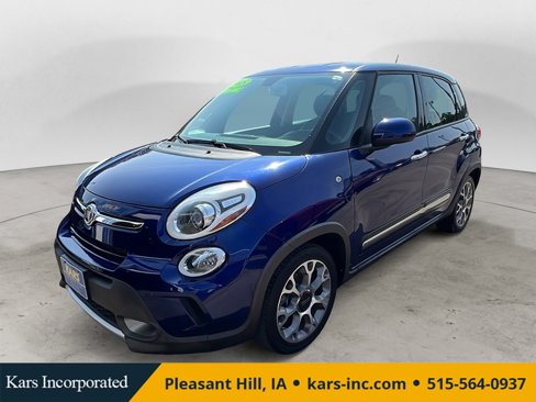 Used 2015 FIAT 500L Trekking image 1