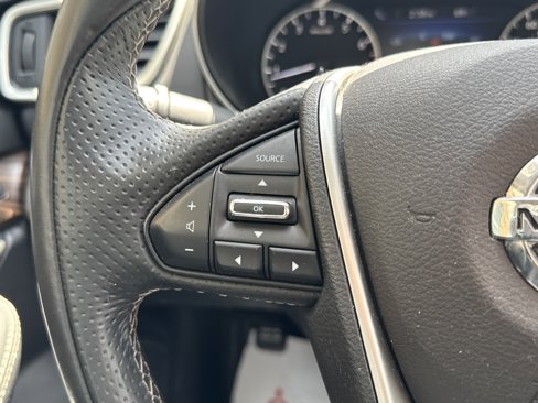 Used 2018 Nissan Maxima Platinum image 16