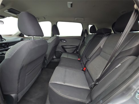 Used 2022 Nissan Rogue SV image 19