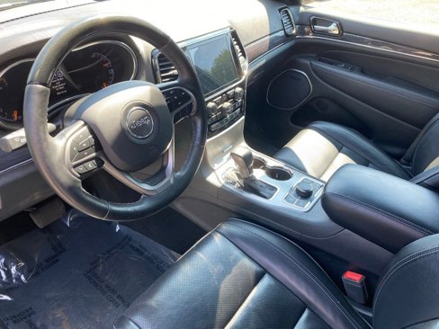 Used 2020 Jeep Grand Cherokee Overland image 13