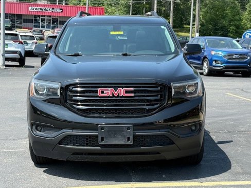 Used 2019 GMC Acadia SLT w/ Black Edition image 10