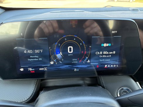 New 2026 Chevrolet Equinox LT w/ Convenience Package II image 18