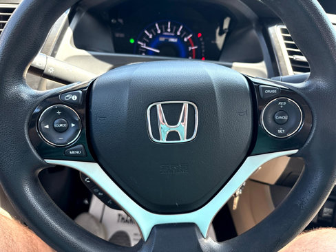 Used 2013 Honda Civic Hybrid Sedan image 31