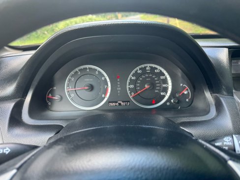 Used 2011 Honda Accord EX image 25
