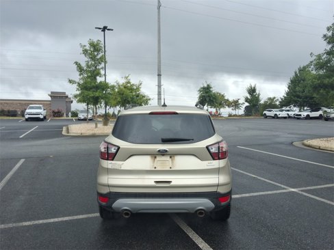 Used 2018 Ford Escape SE w/ SE Sync 3 Package image 5