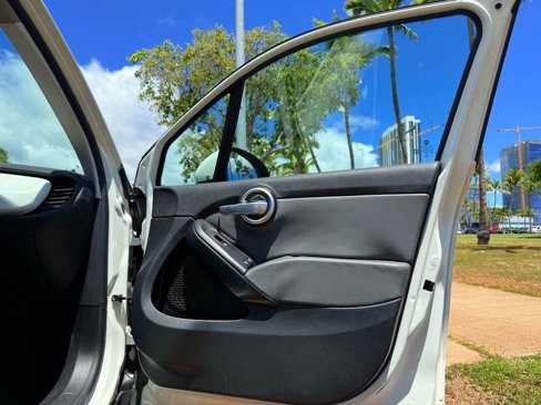 Used 2016 FIAT 500X Easy image 14