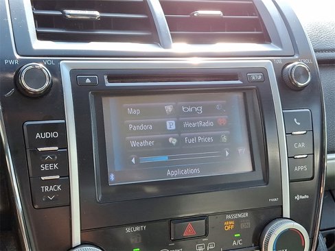 Used 2012 Toyota Camry L image 7