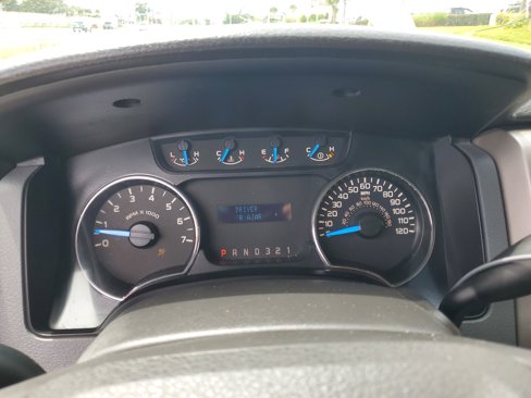 Used 2013 Ford F150 XLT image 16