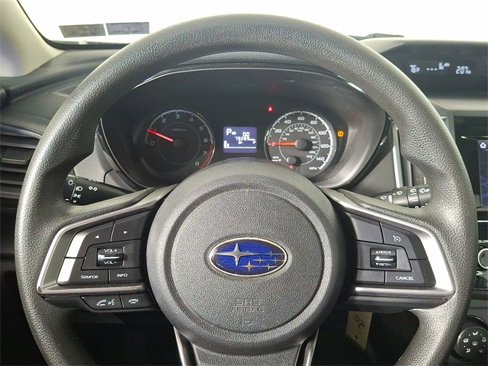 Used 2018 Subaru Crosstrek 2.0i image 19