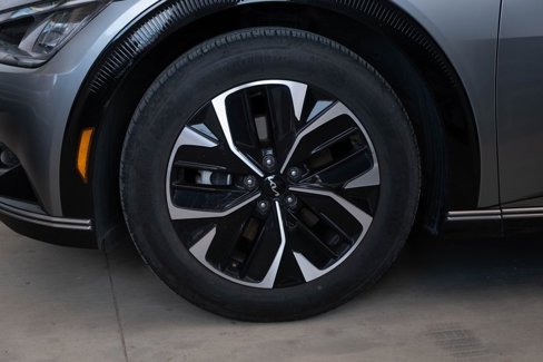 Used 2024 Kia EV6 Wind image 21