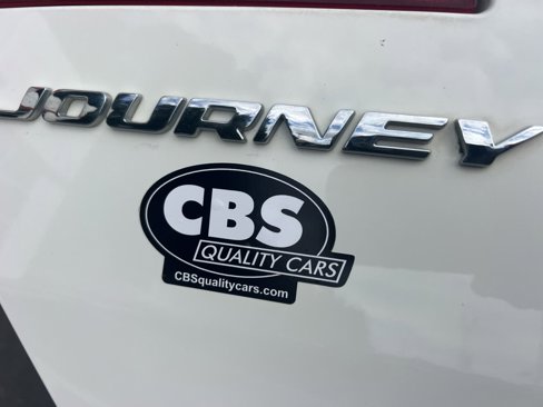 Used 2018 Dodge Journey SE w/ Blacktop Package image 16