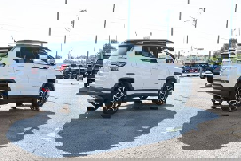 Certified 2024 Jeep Compass Limited image 5