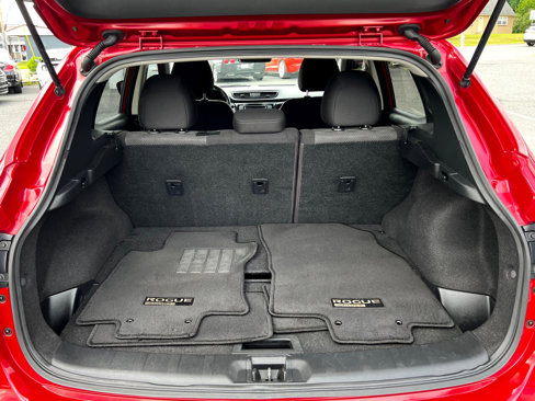 Used 2017 Nissan Rogue Sport SV w/ SV Premium Package image 26