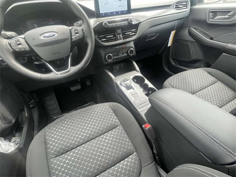 New 2025 Ford Escape Active w/ Cold Weather Package image 6